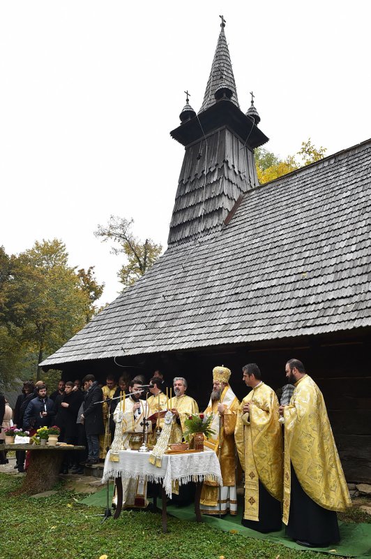 Locaș de rugăciune în incinta Muzeului Satului 50531