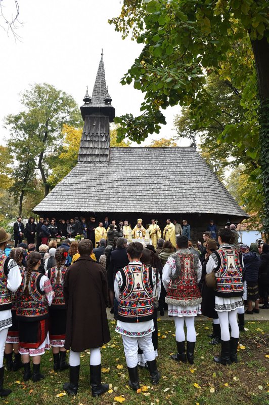 Locaș de rugăciune în incinta Muzeului Satului 50532
