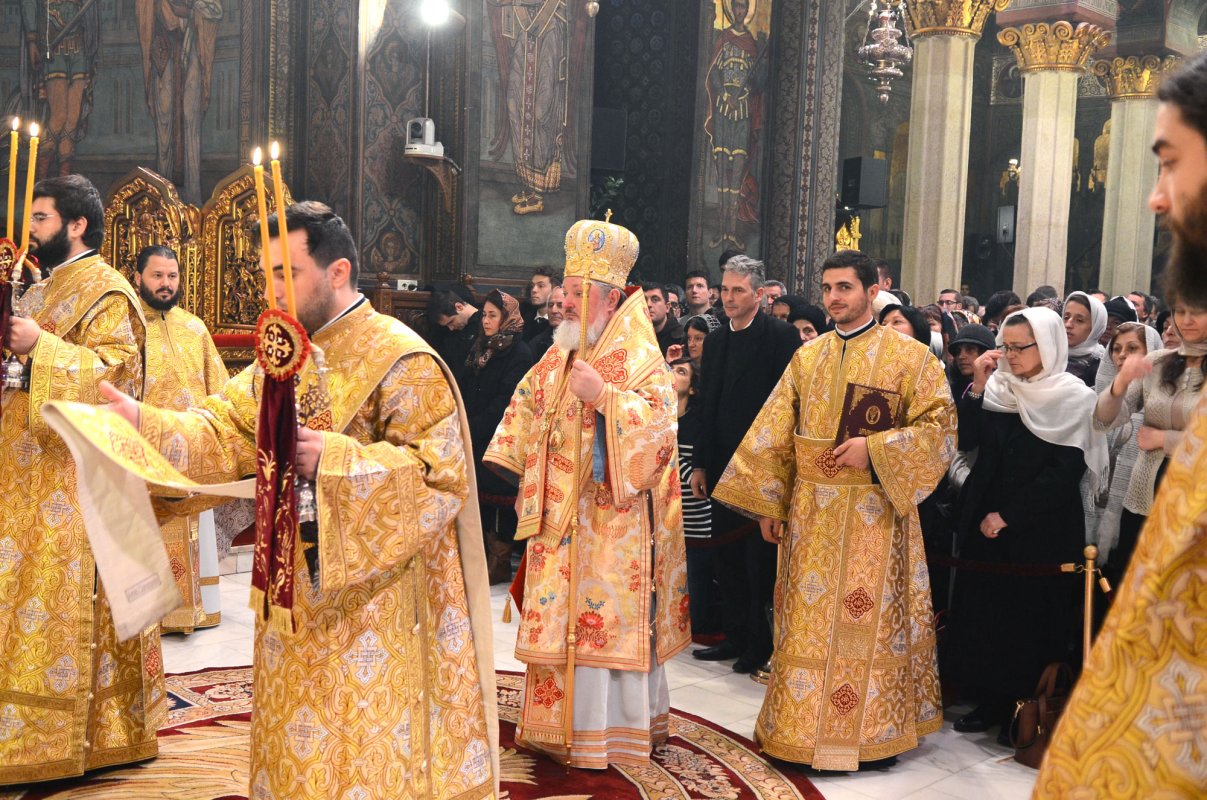 Slujire arhierească la Catedrala Patriarhală 50525