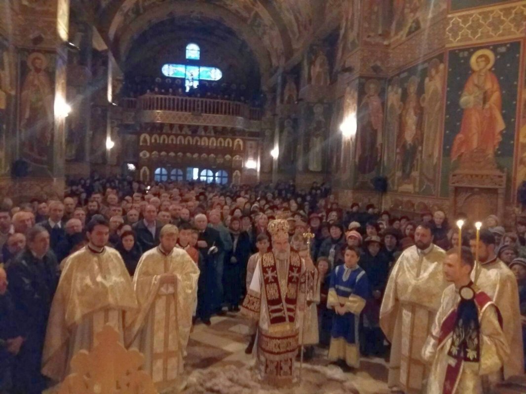 Hram la „Mitroviţa Bacăului“ 50320