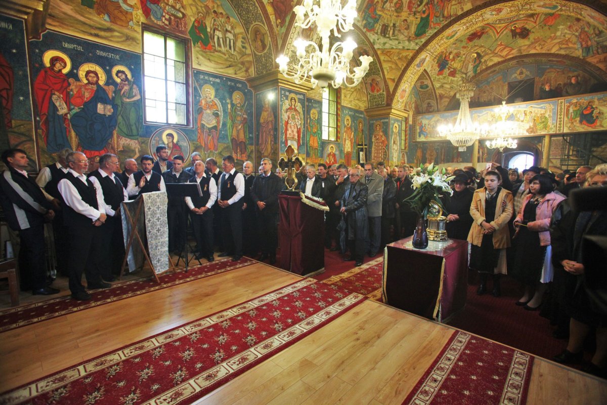 Sărbătoarea Sfântului Mare Mucenic Dimitrie, Izvorâtorul de Mir 50264