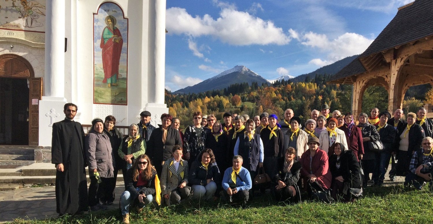 Credincioși din Cisnădie, pelerini în Maramureş 50243