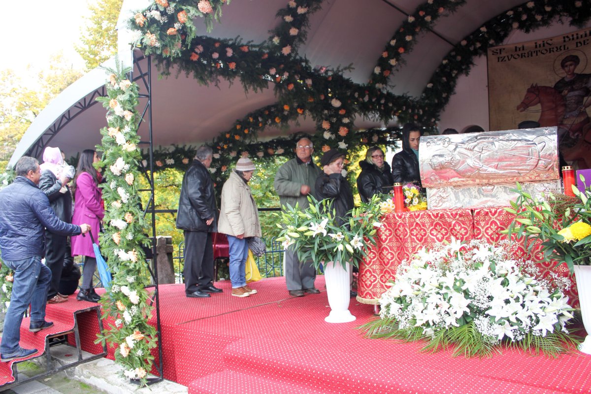 Rugăciune şi binecuvântare pentru craioveni 50249