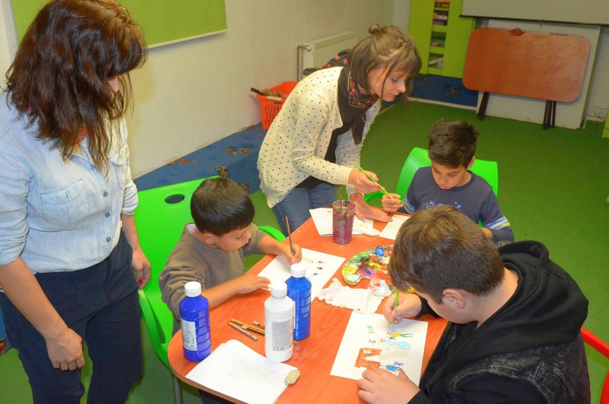 Educație pentru copiii din orașul subteran 50136