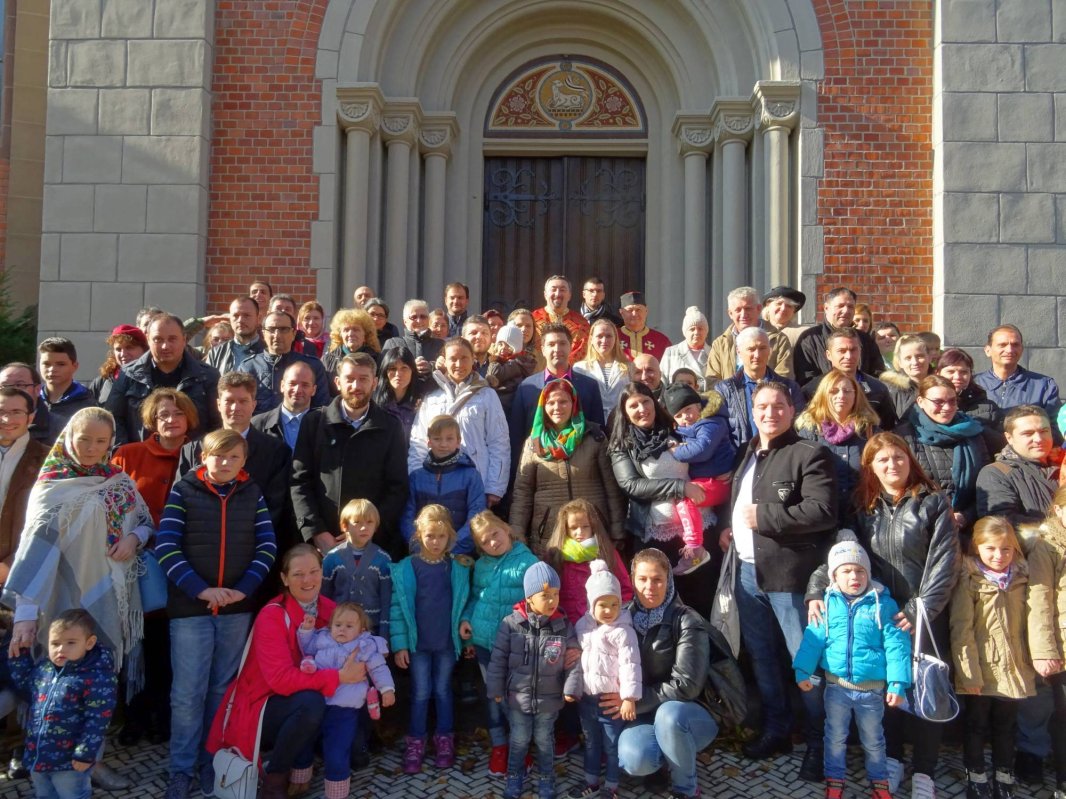 Mai aproape de România prin sfântul lor ocrotitor 50145