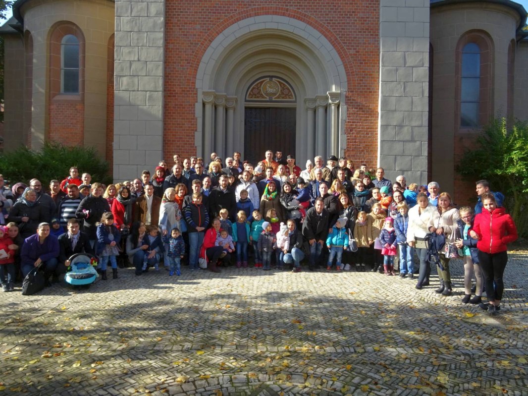 Mai aproape de România prin sfântul lor ocrotitor 50146