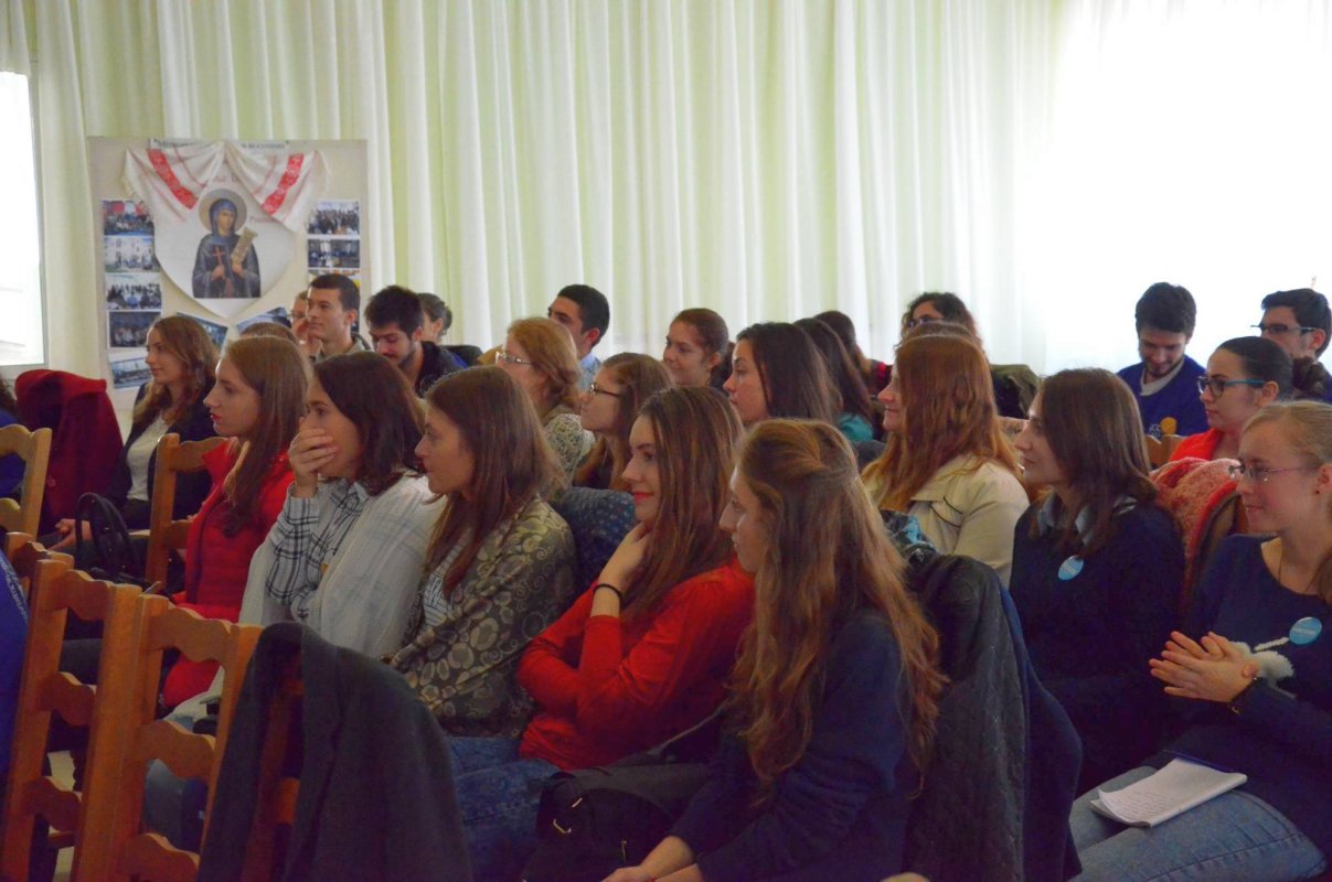 Întâlnire cu noii membri, organizată de ASCOR Iaşi 50065