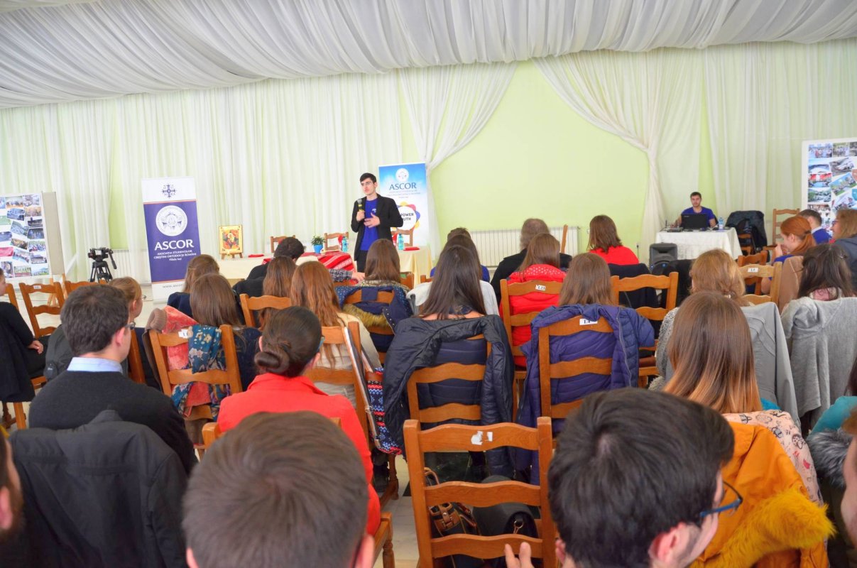 Întâlnire cu noii membri, organizată de ASCOR Iaşi 50069