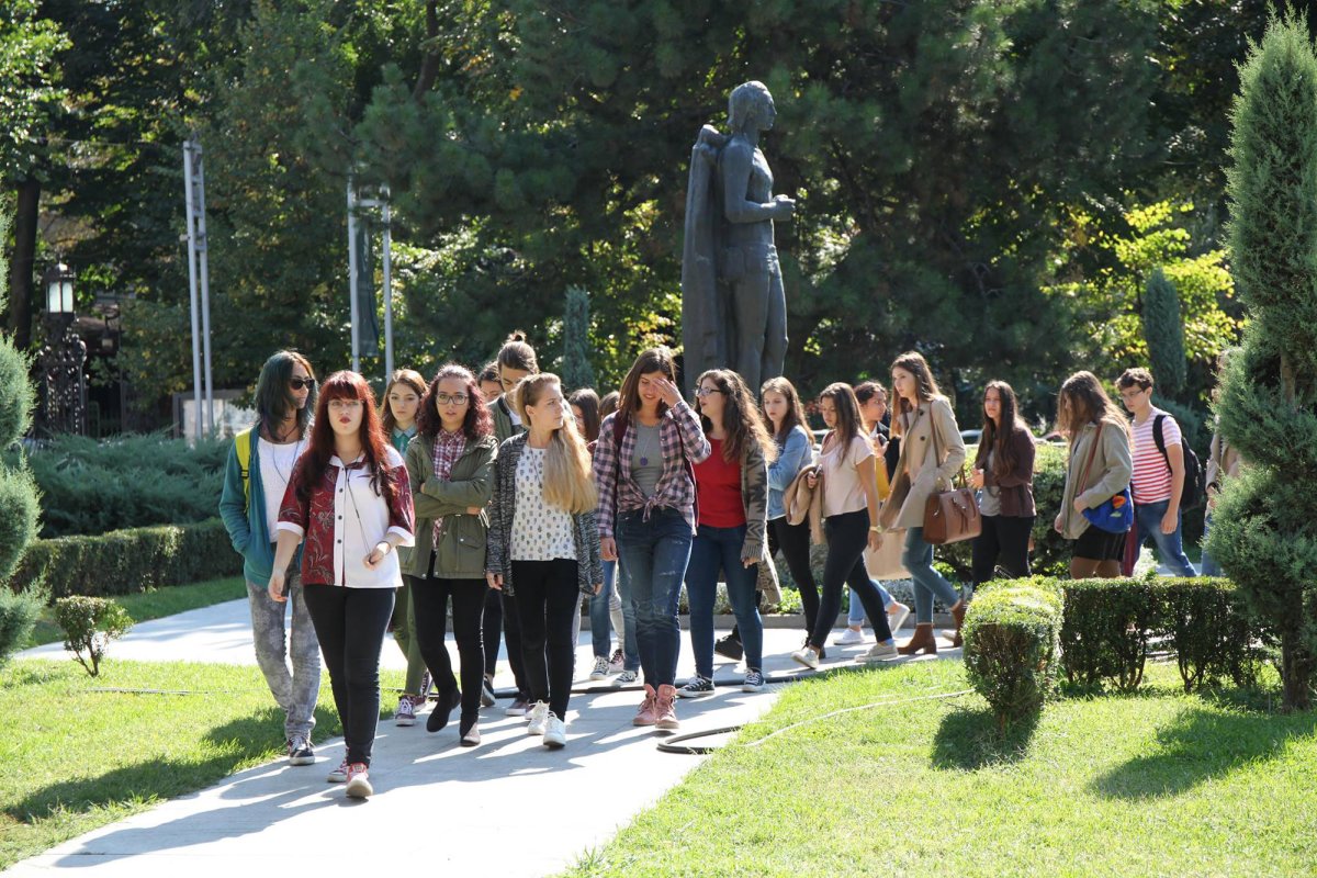 Tururi culturale pentru adolescenți 49957