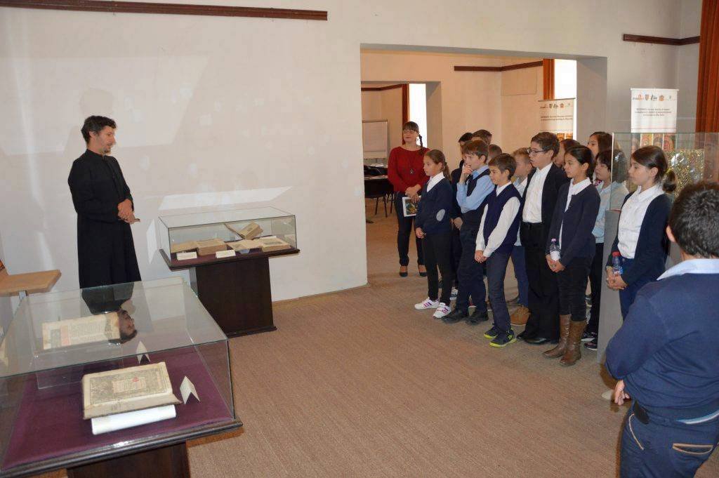 Atelier de pictură pentru elevi la Alba Iulia 49699