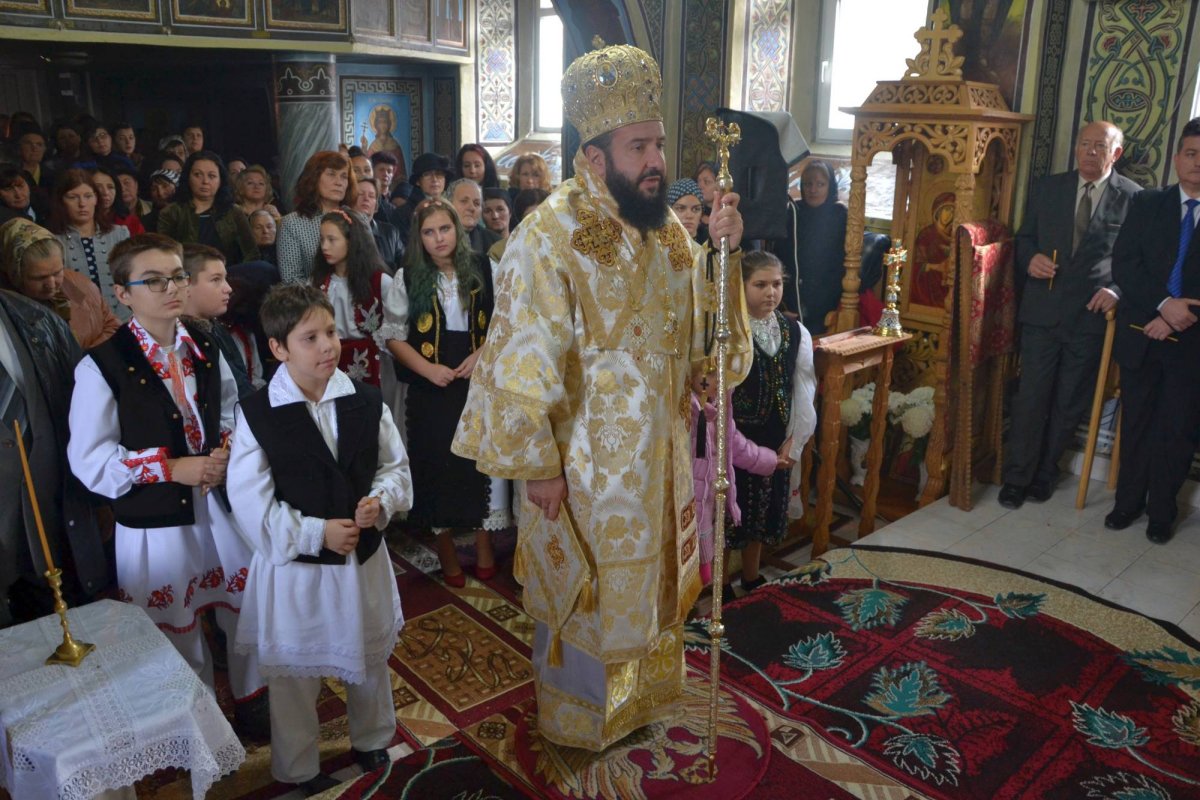 Slujirile ierarhilor bănățeni 49575