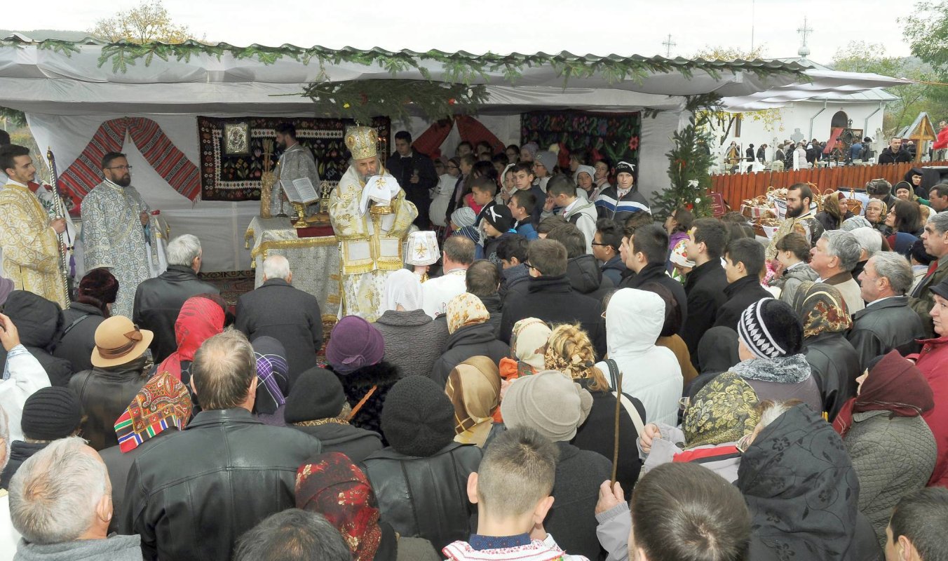 Resfinţirea Bisericii Bălăbăneşti Deal, judeţul Galaţi 49615