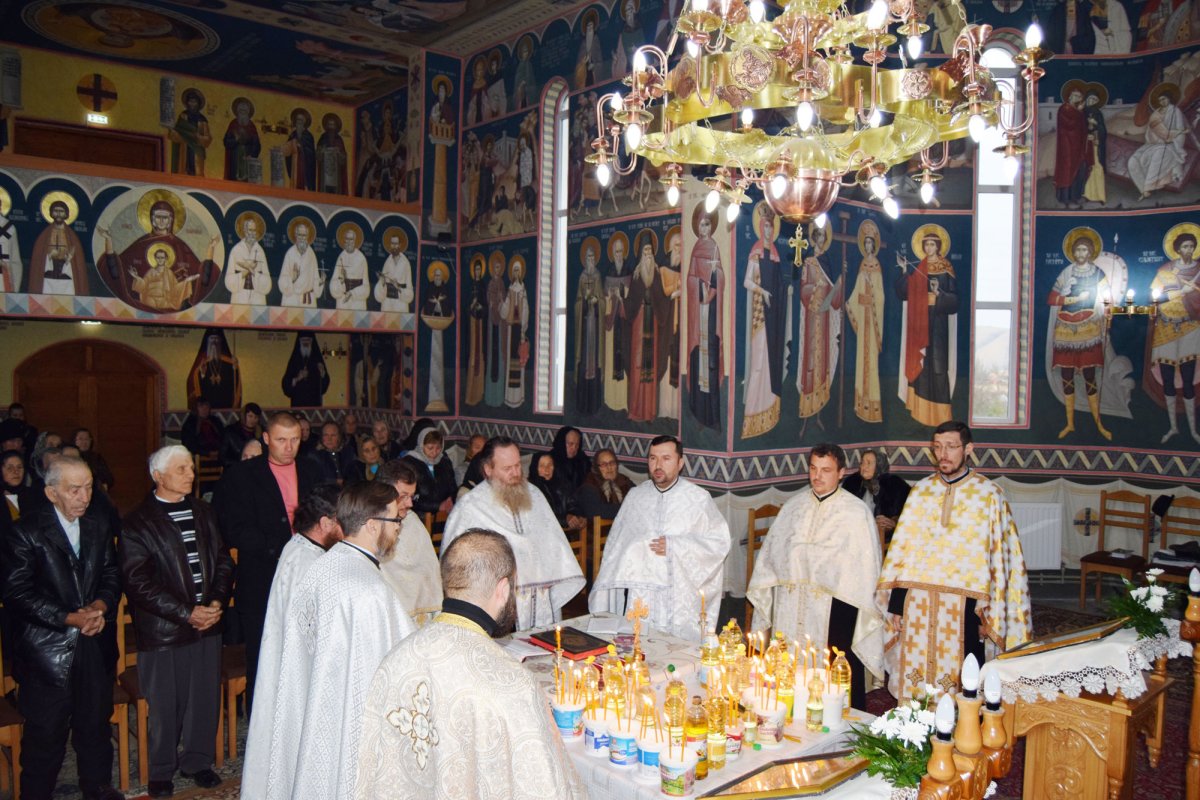 Cerc pastoral-misionar în Parohia Berchieșu, Turda 49493