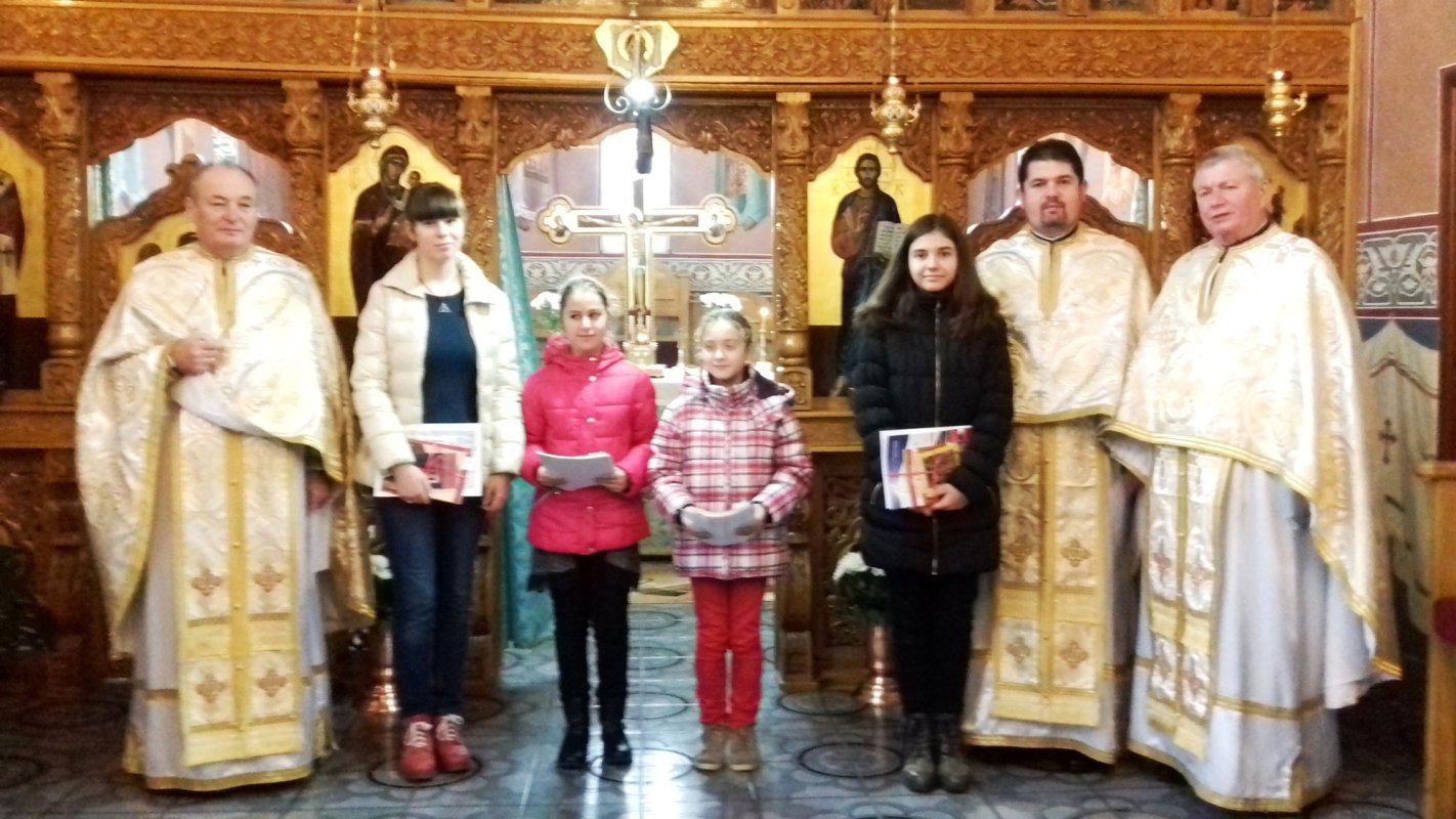 Concurs de grafică religioasă în parohia clujeană „Naşterea Domnului” 49485