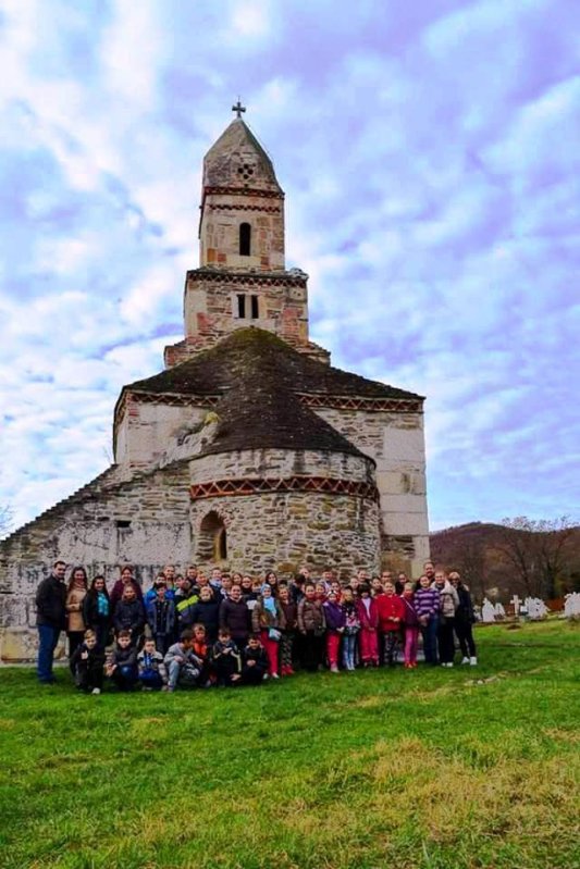Excursie pentru copiii din Hărţăgani, Hunedoara 49495