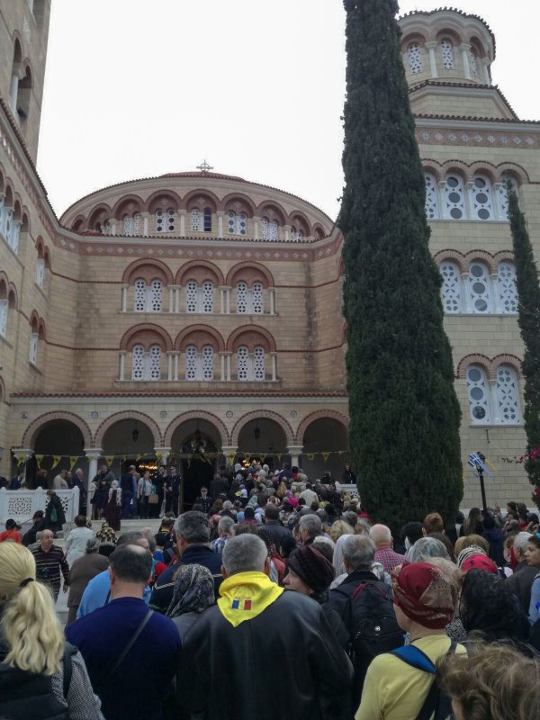 Pelerini români la Sfântul Nectarie în insula Eghina 49449