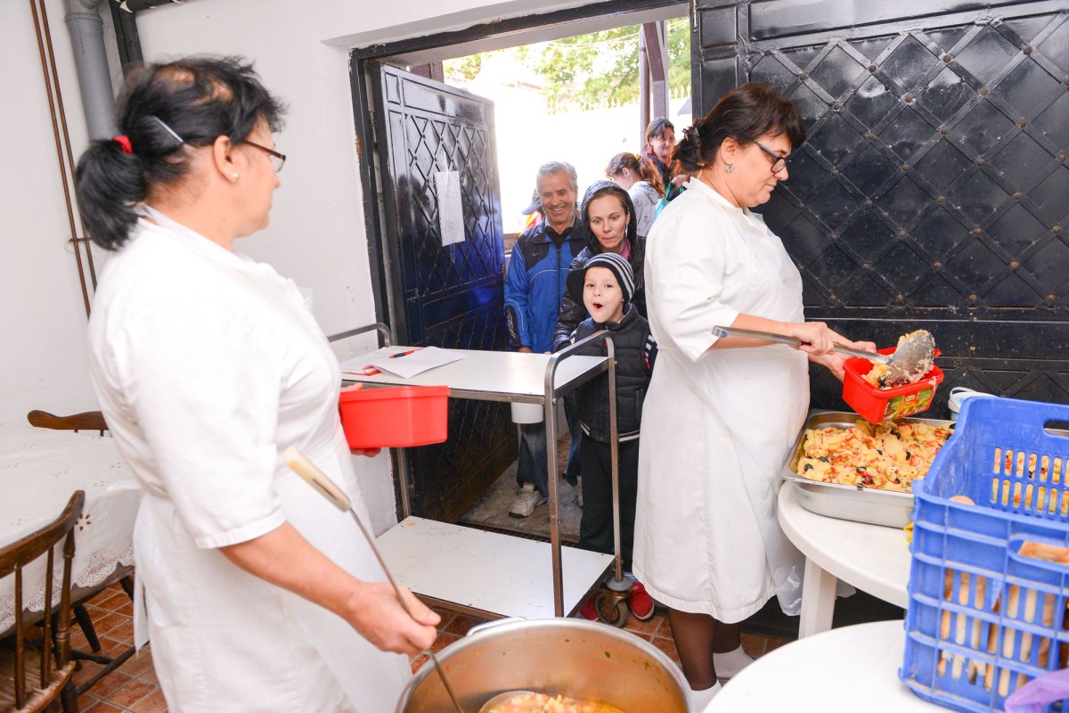 Răspunsul concret al Bisericii la nevoile aproapelui 49454