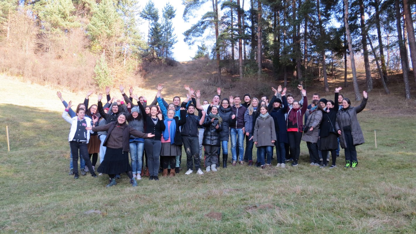 Tabără pentru voluntarii din asociaţiile de tineret clujene 49363