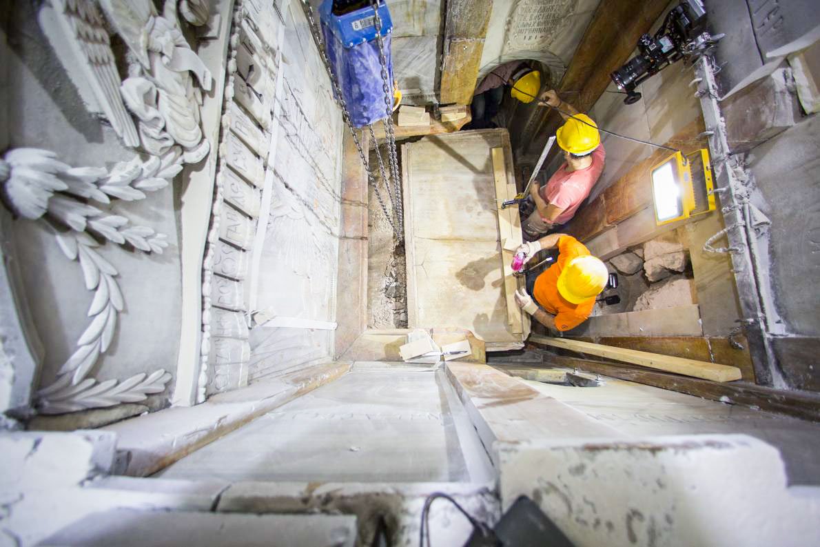 Eveniment istoric la Biserica Sfântului Mormânt 49340