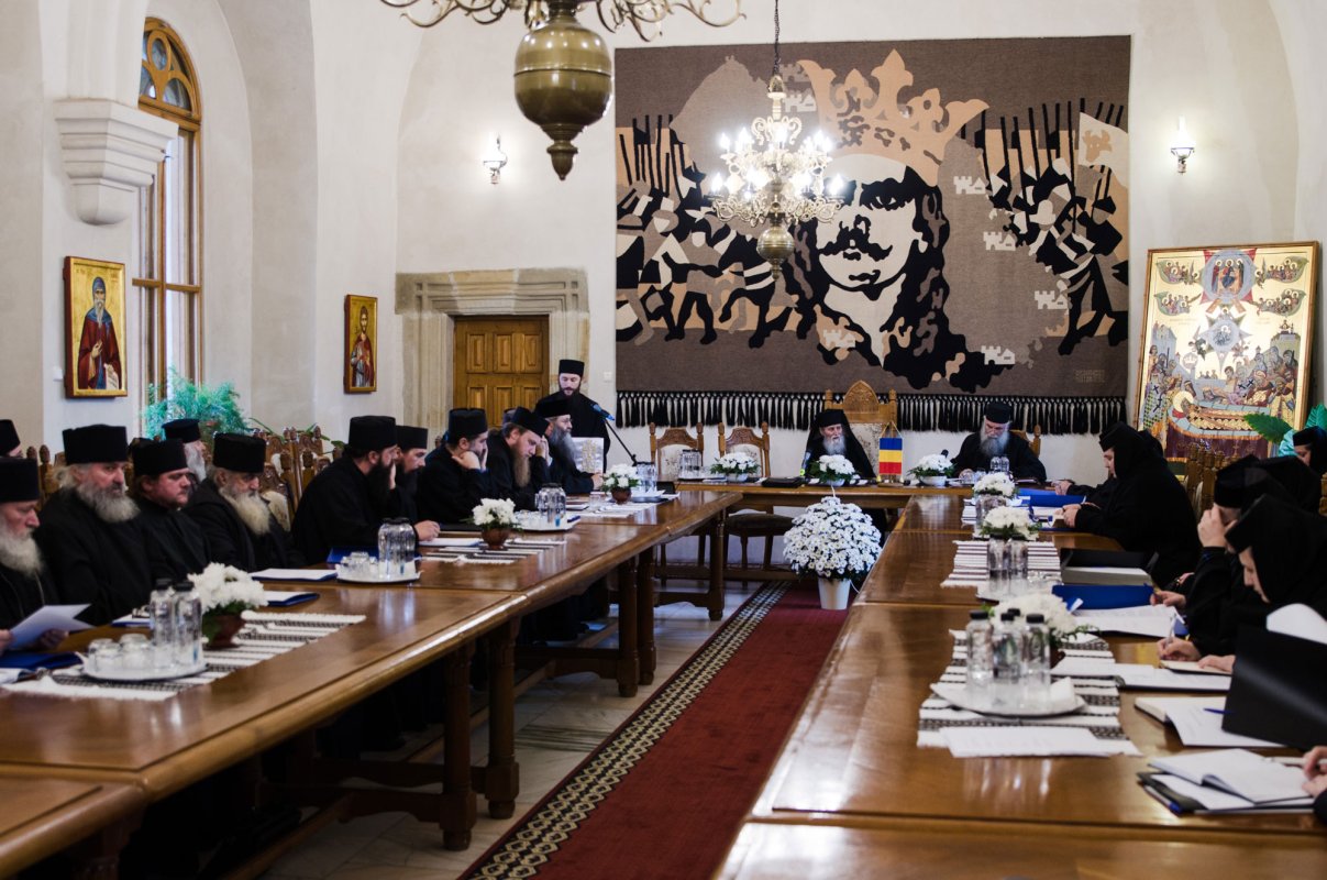 „Mănăstirile au un rost dumnezeiesc în perioade de criză“ 49275