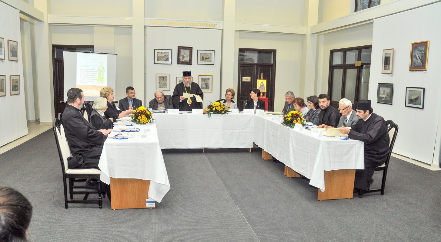 Manifestare ştiinţifică la Galaţi 49321