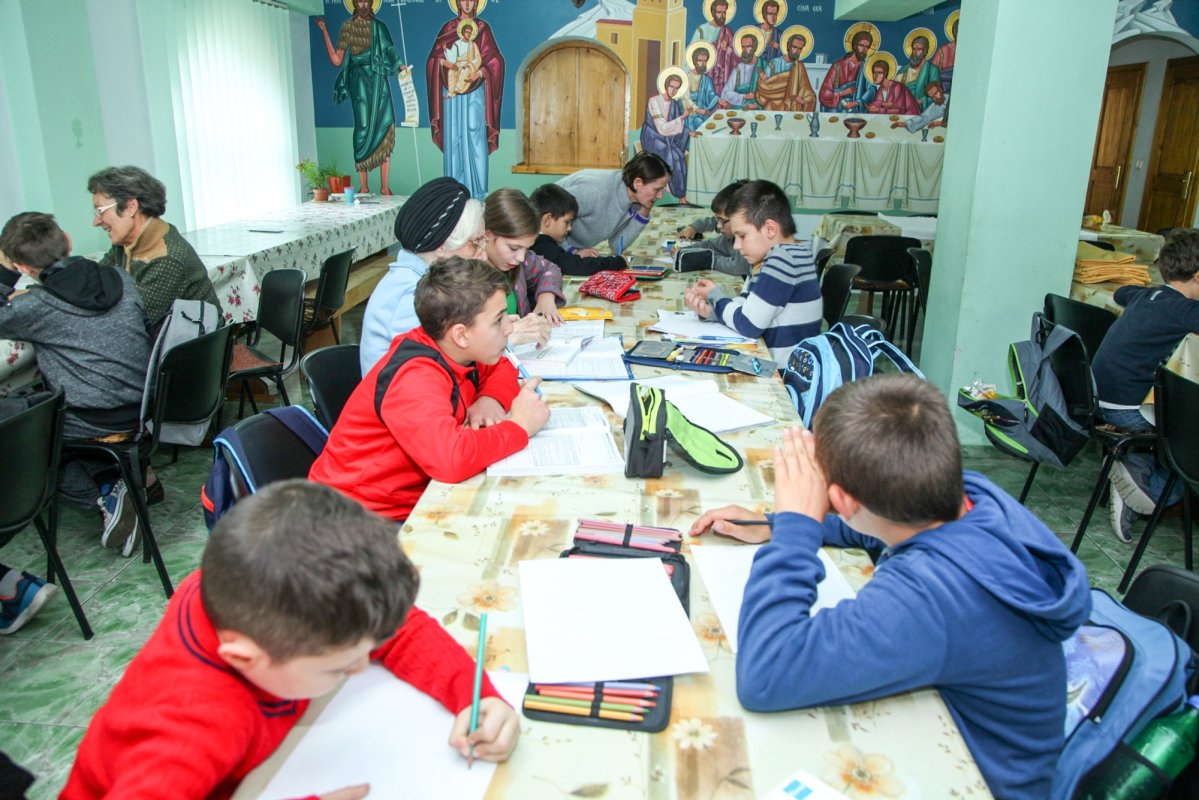 Așezământul unde copiii prind aripi 49233