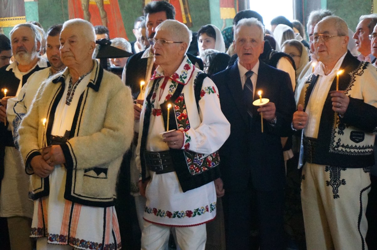 Fresca Bisericii „Sfântul Nicolae” din Câmpina a fost sfințită 49250