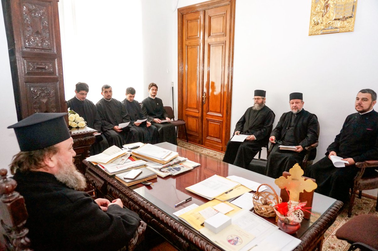 Examen de duhovnicie în Arhiepiscopia Bucureştilor 49174