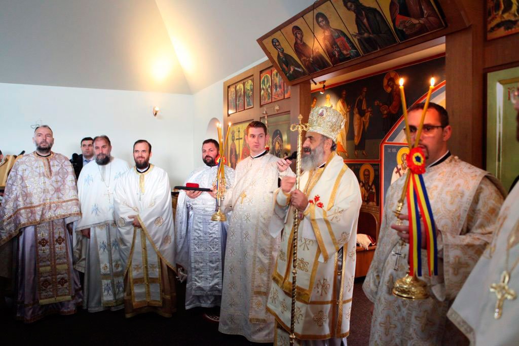 Slujiri arhiereşti în Duminica a XXV-a după Rusalii 49134