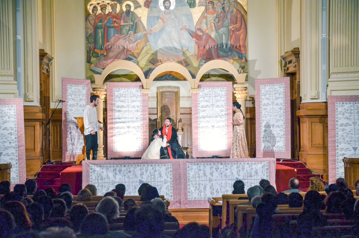 Teatru creştin la Palatul Patriarhiei 49157