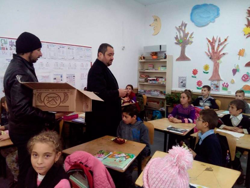 Program social în Parohia Ghidion, Protoieria Roman 49068