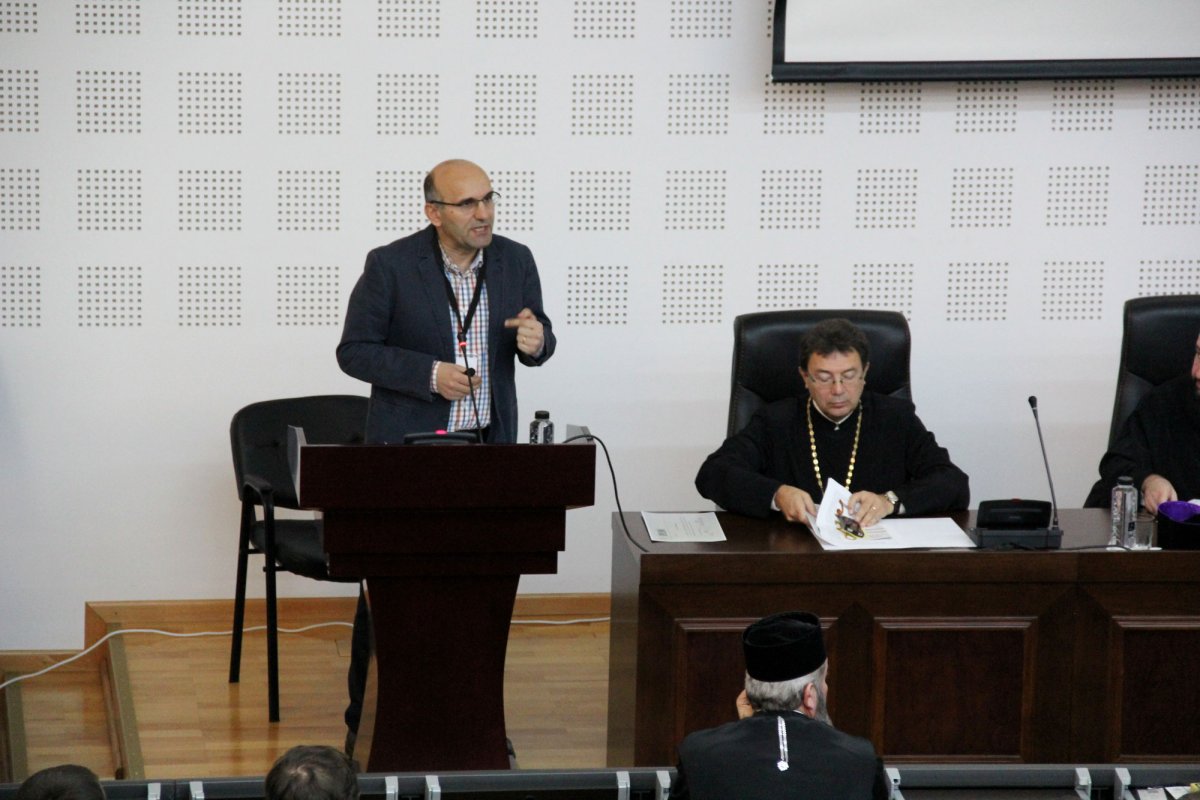 Simpozion internaţional dedicat educaţiei creştine, la Cluj-Napoca 49071