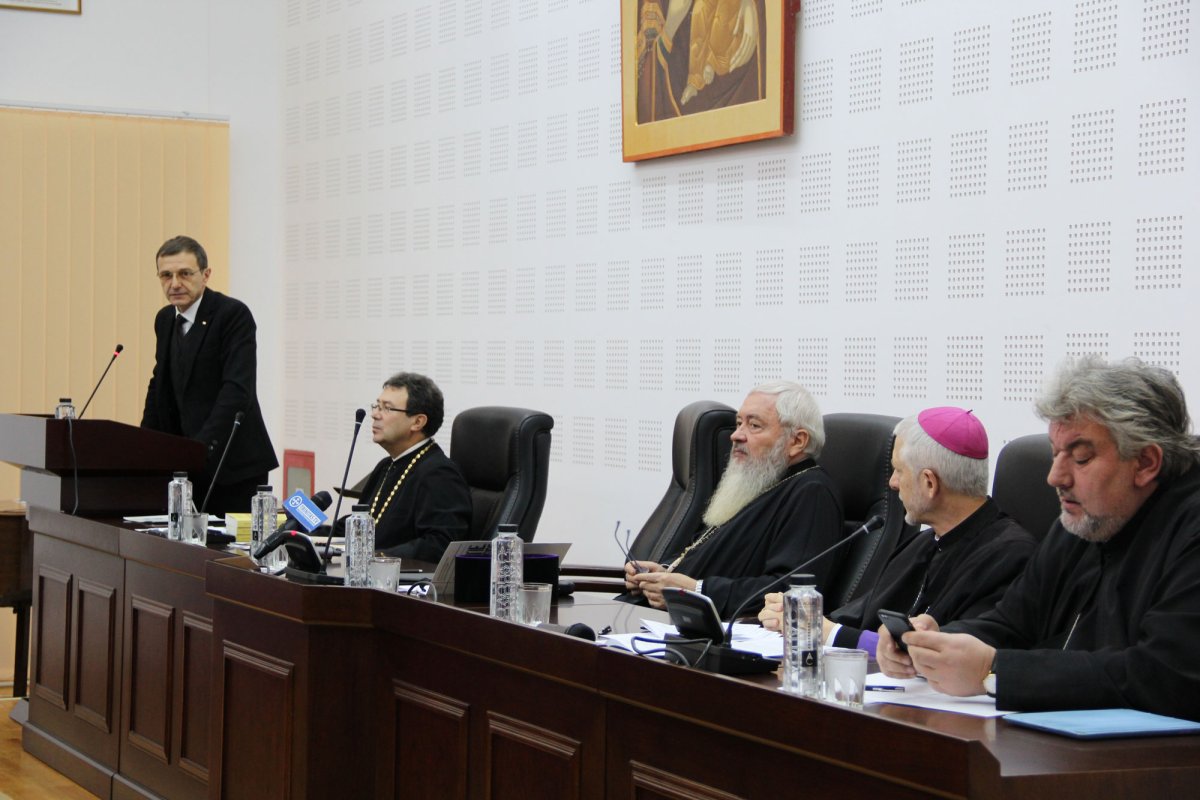 Simpozion internaţional dedicat educaţiei creştine, la Cluj-Napoca 49075