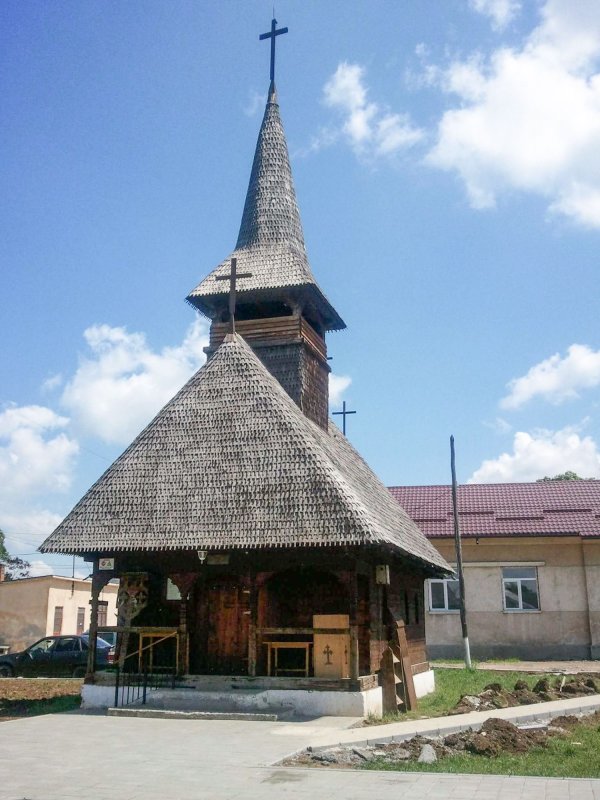 Activitatea meritorie  a unui slujitor jertfelnic 49047