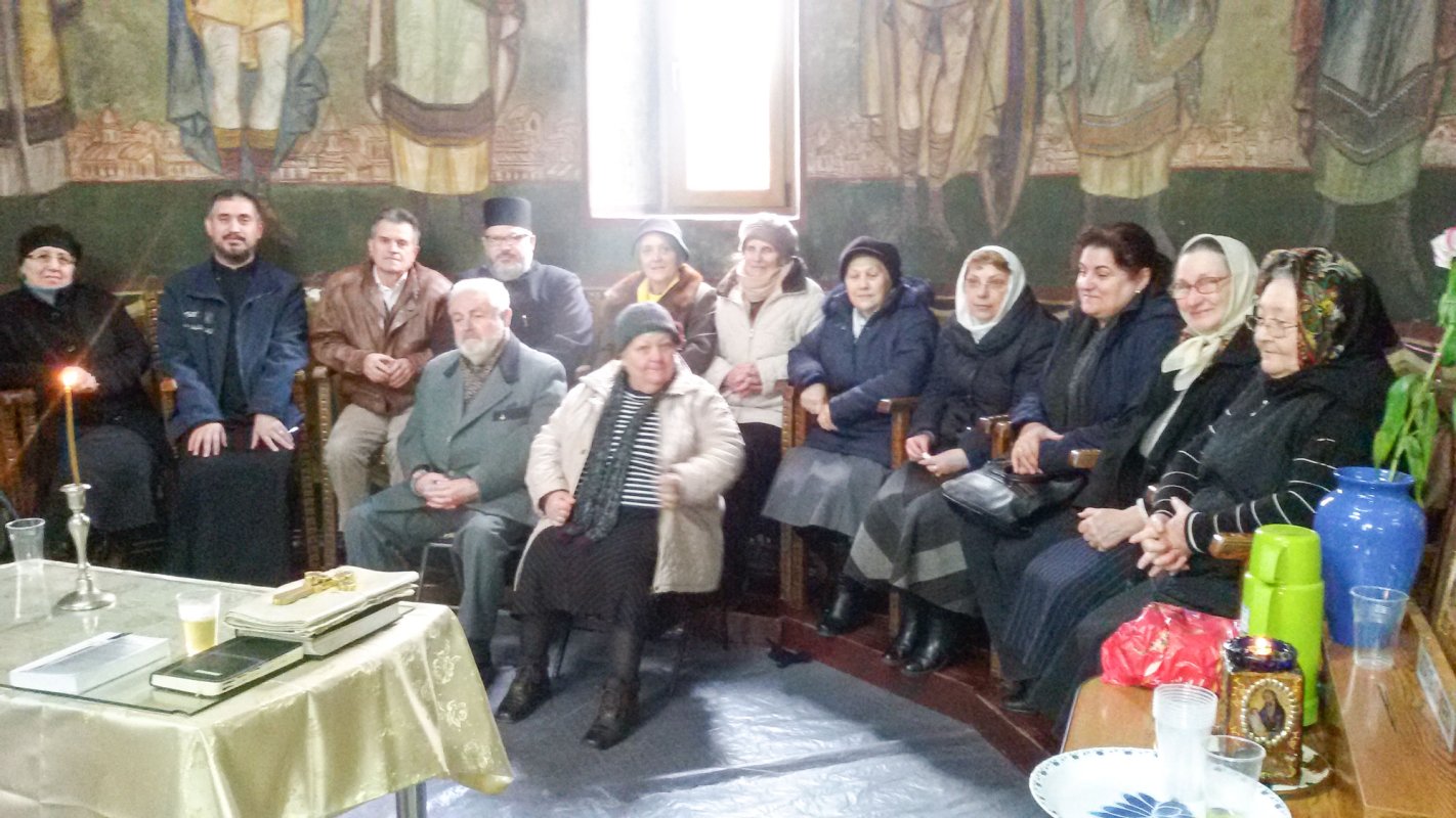 Activităţi catehetice în Mitropolia Olteniei 48957