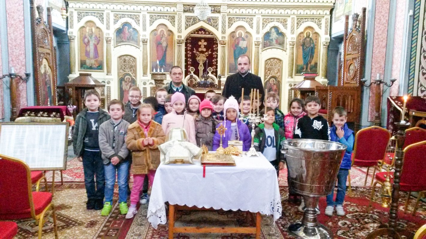 O altfel de oră de religie 48969