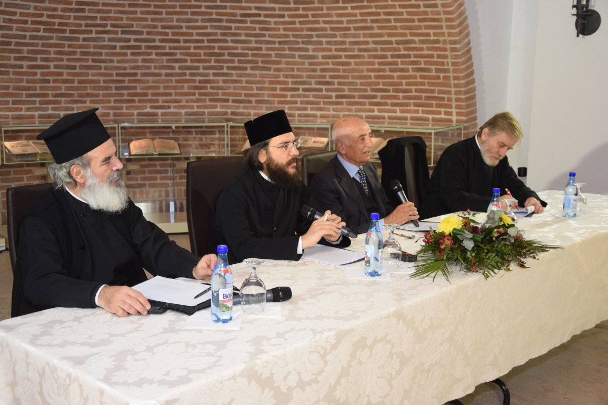 Întâlnire a studenţilor ieşeni cu profesori de teologie din Tesalonic 48867