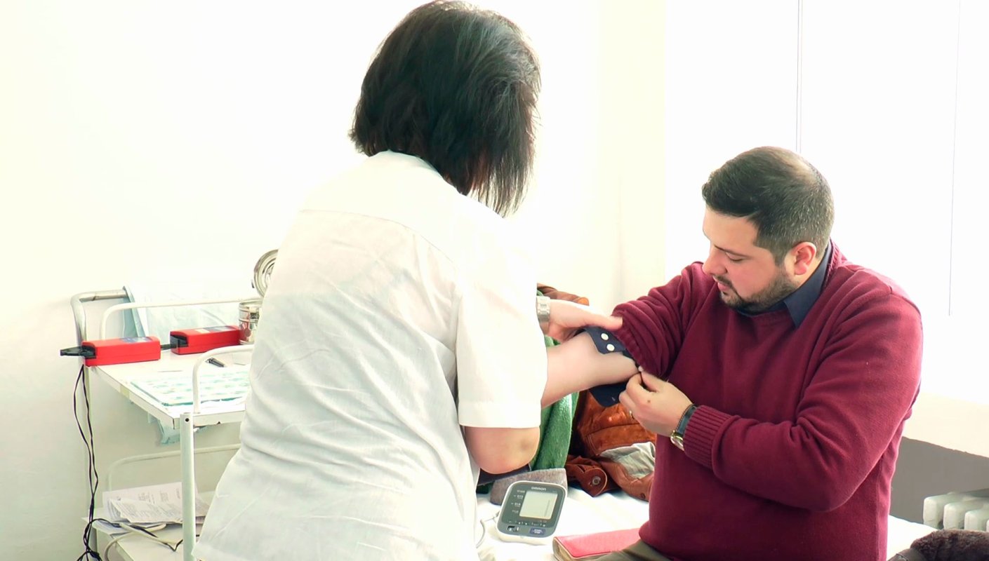 Preoții din Protopopiatul Bran-Zărnești au donat sânge 48878