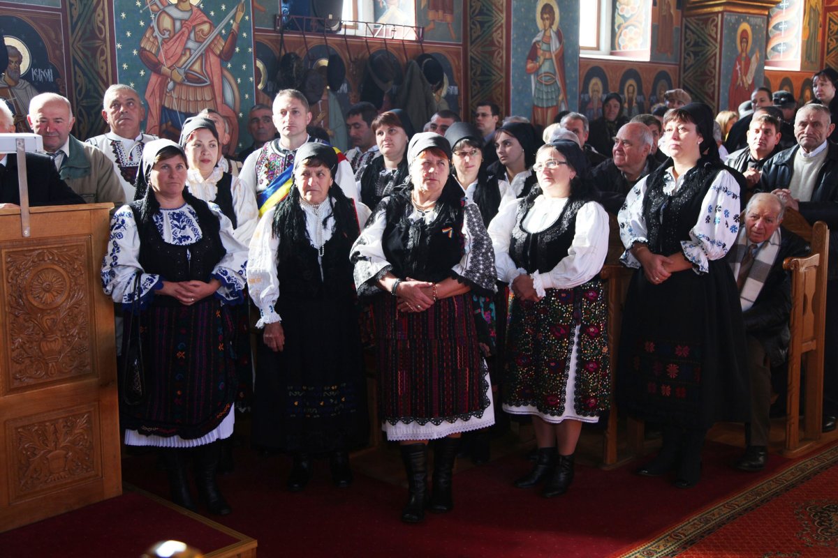 Sfânta Liturghie arhierească la Hurez, județul Brașov 48823