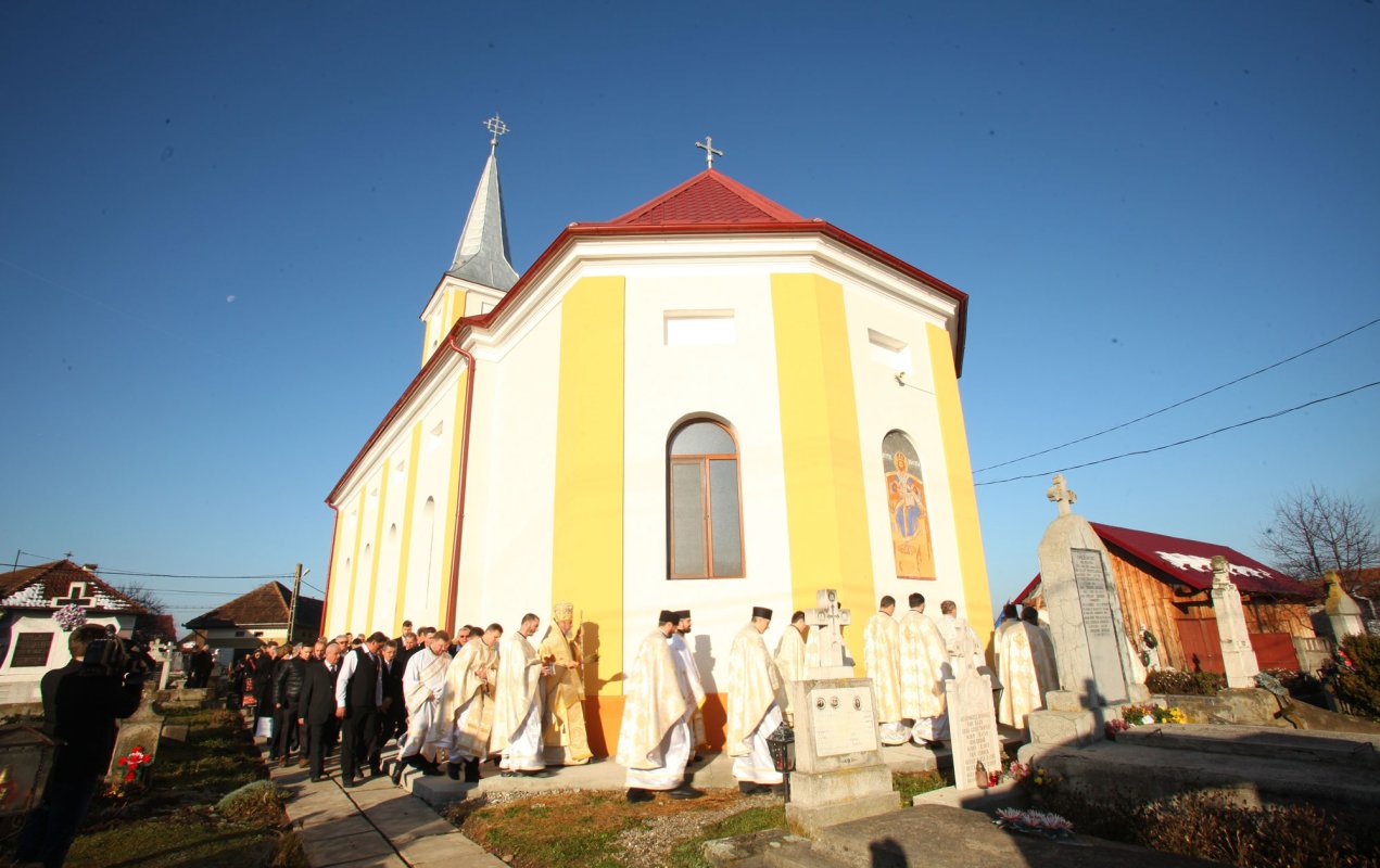 Sfânta Liturghie arhierească la Hurez, județul Brașov 48824