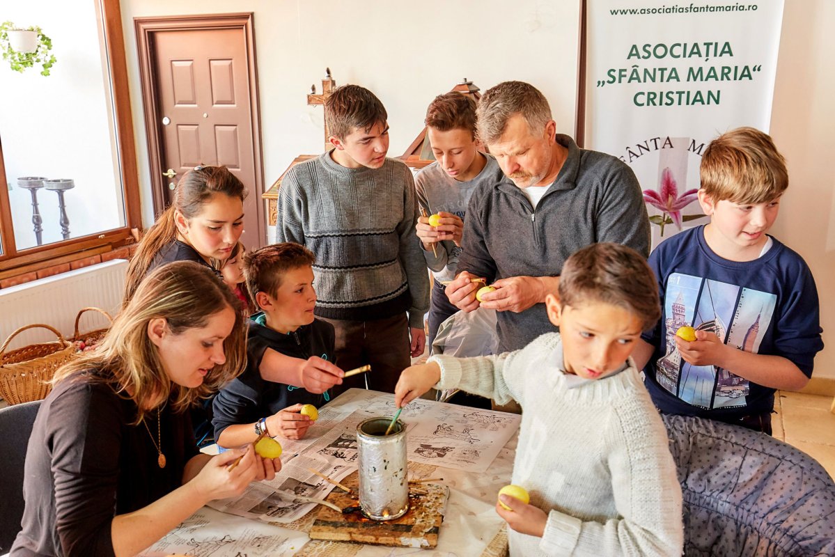Asociaţia „Sfânta Maria” Cristian, de cinci ani în slujba comunităţii 48776