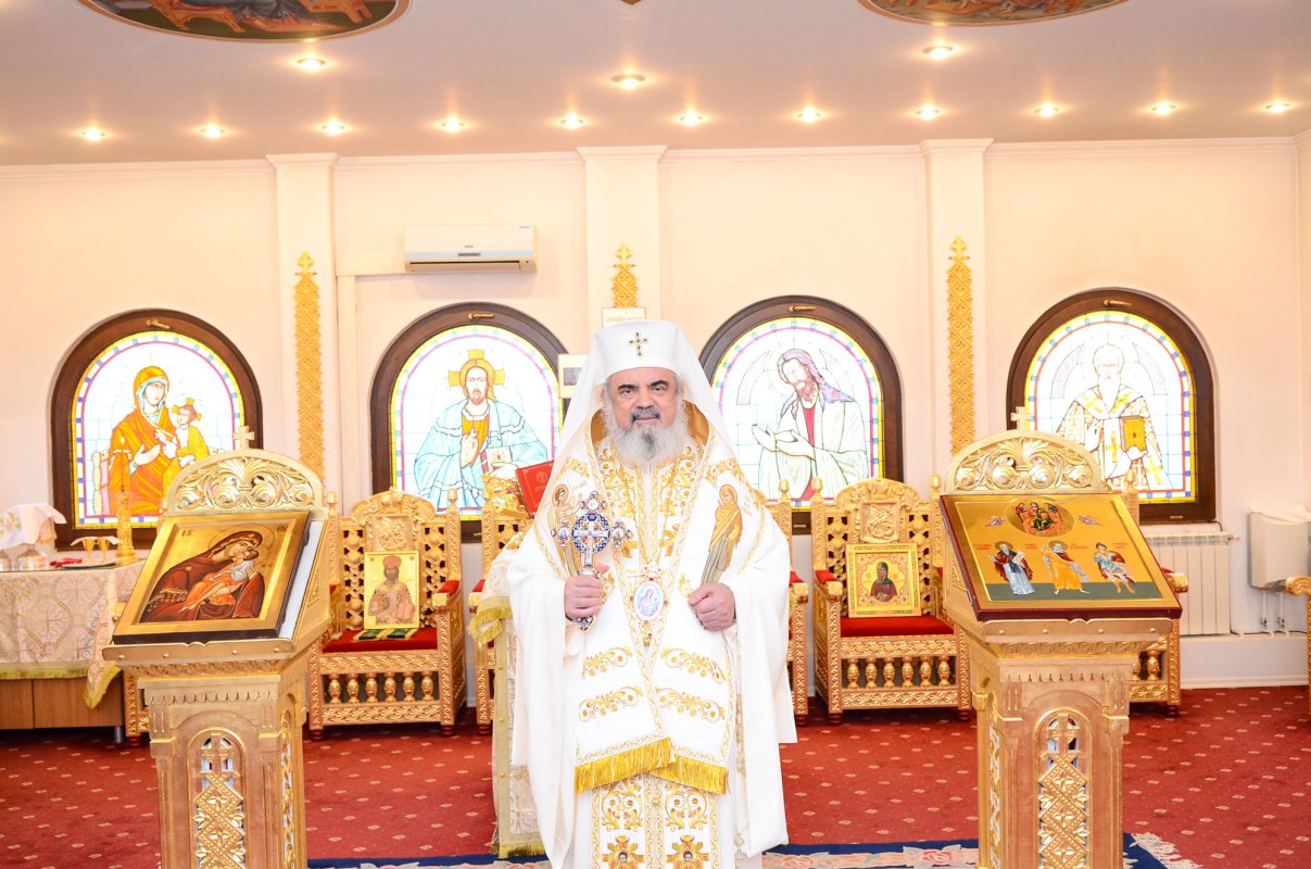 Maica Domnului este icoana spirituală a creştinilor 48800