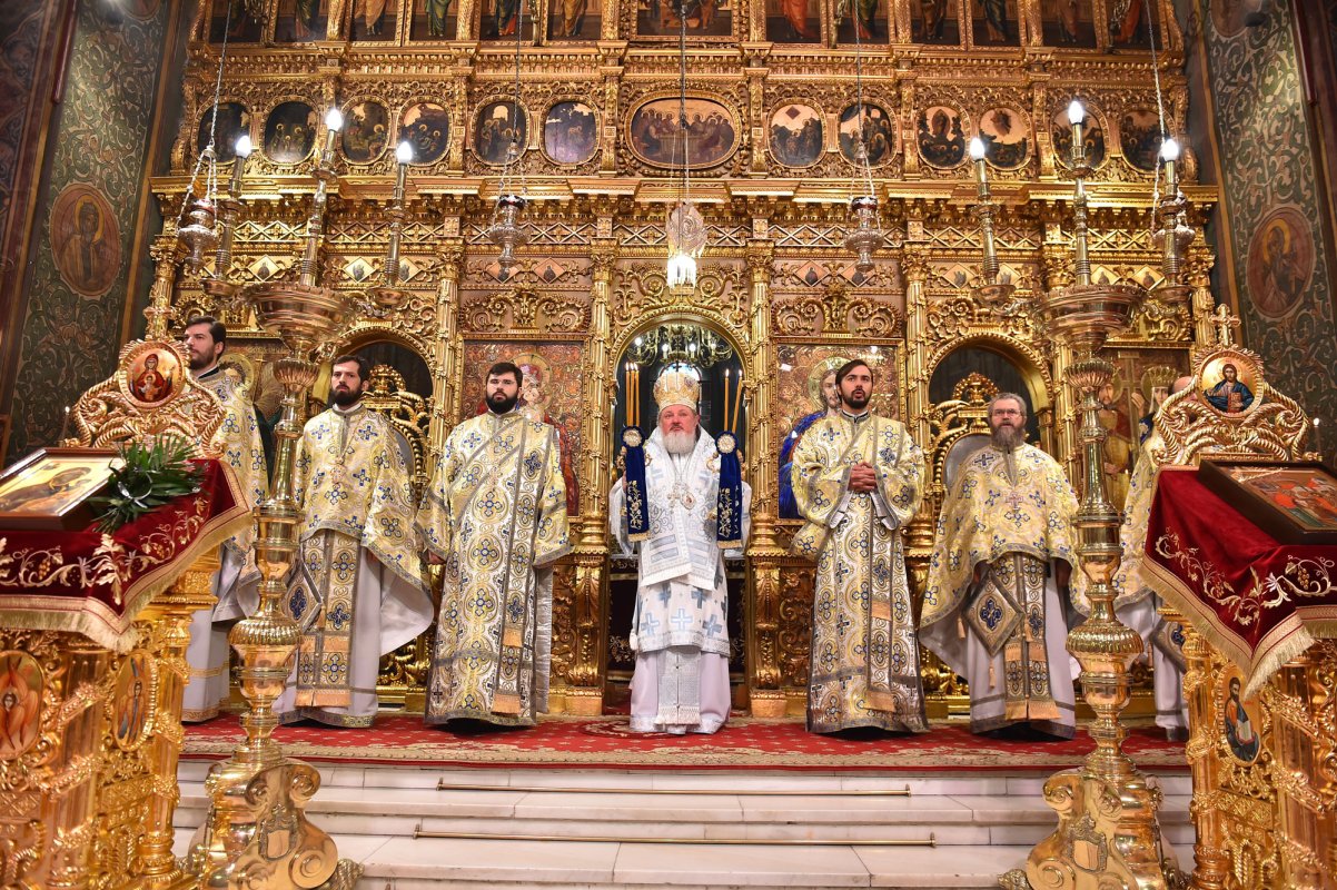 Slujire arhierească la Catedrala Patriarhală 48805