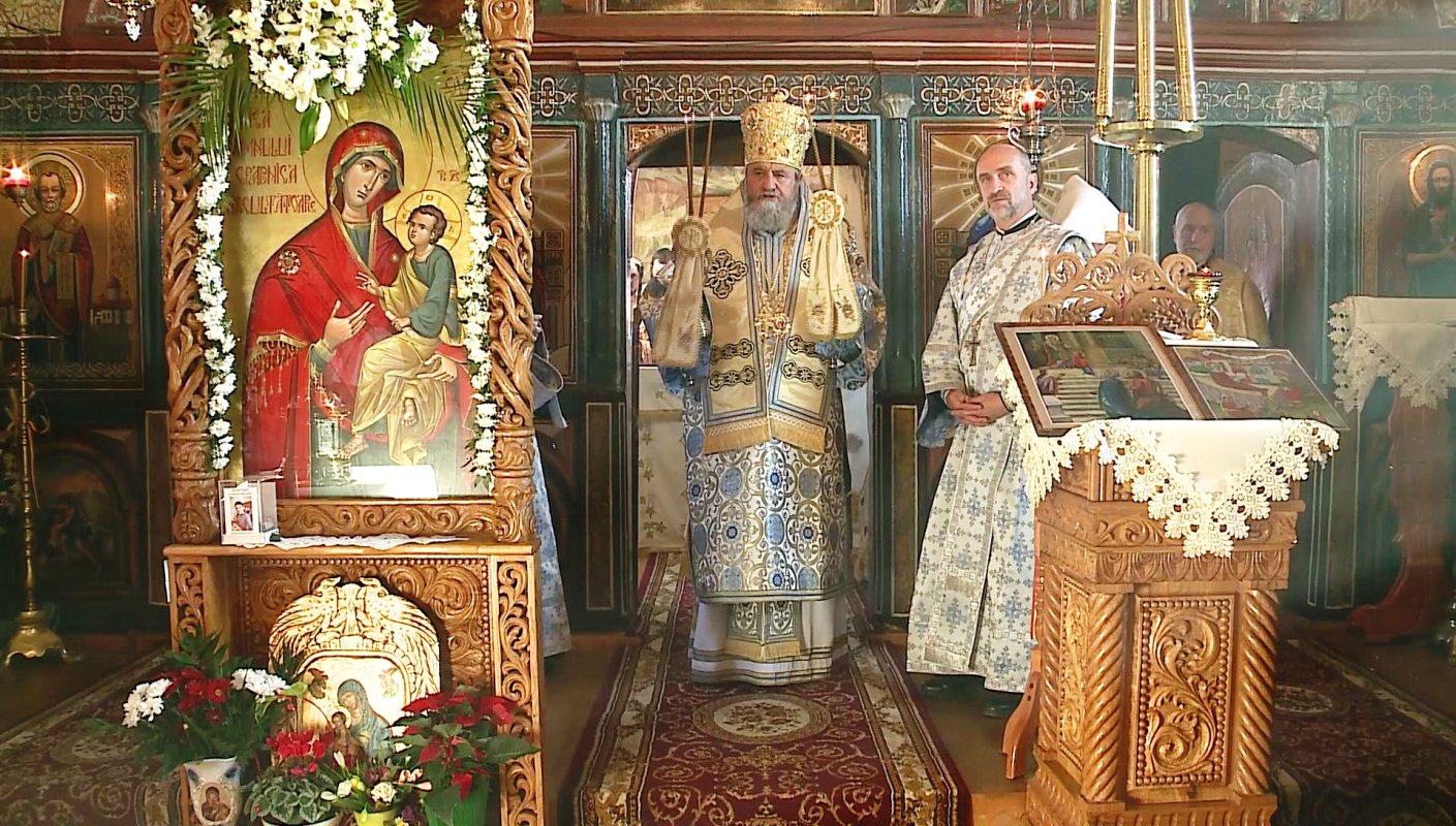 Praznicul Intrării în Biserică a Maicii Domnului 48707