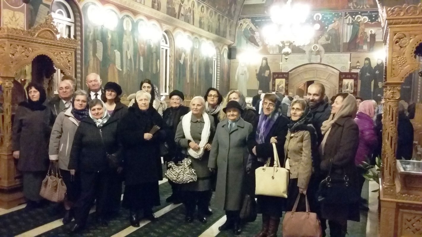 Pelerini din Mediaș la Mănăstirea „Sfântul Dimitrie” din Sighișoara 48653