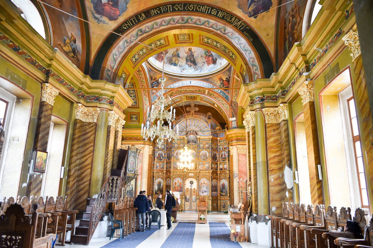 „Cine slujeşte Sfintei Ecaterina dezinteresat nu rămâne neajutat” 48612