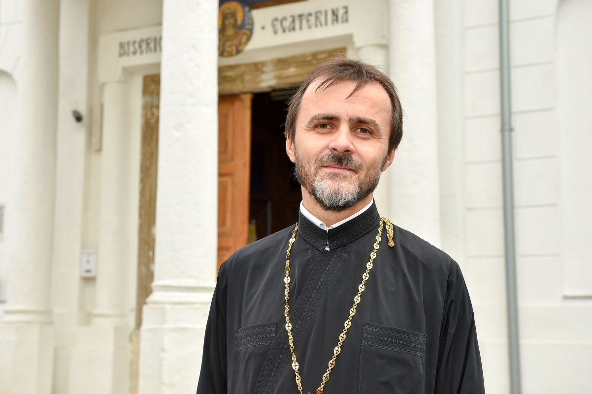 „Cine slujeşte Sfintei Ecaterina dezinteresat nu rămâne neajutat” 48613