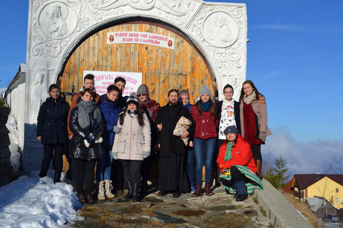 Împreună pentru tinerii noștri 48601