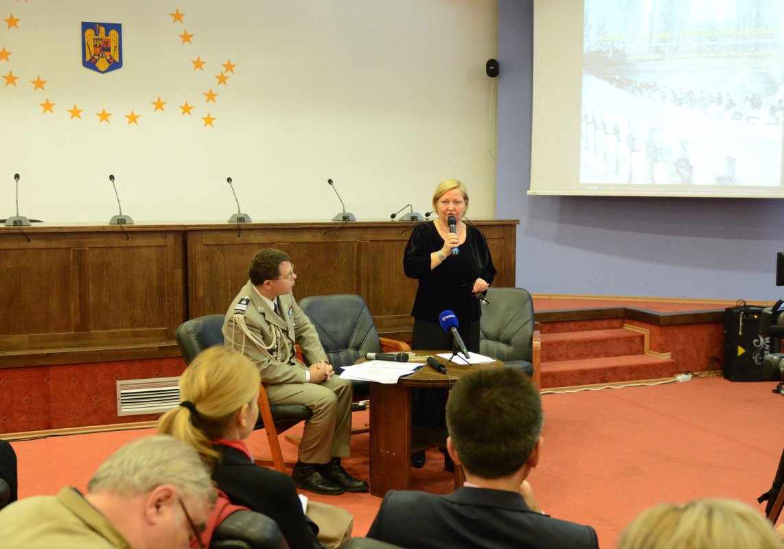 Omagiu pentru eroii din satele româneşti 48623