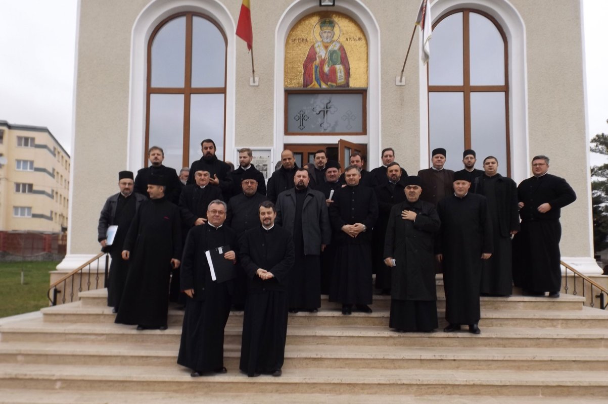 Şedinţă administrativă în Protopopiatul Buhuşi 48579